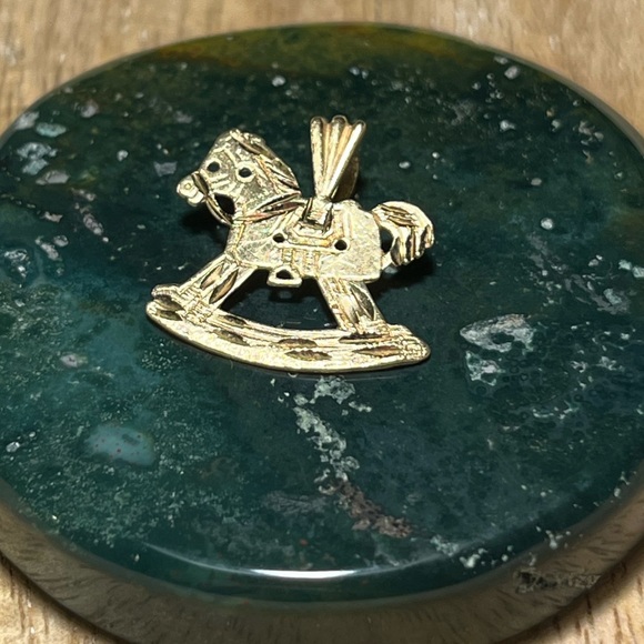 14K Solid Yellow Gold Small Toy Rocking Horse Charm Pendant - Picture 4 of 13